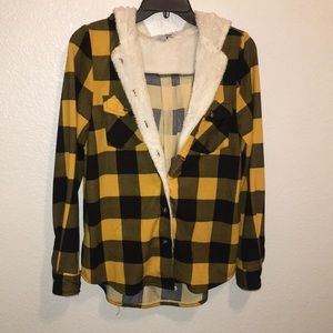 Fashionova yellow and black furry flannel